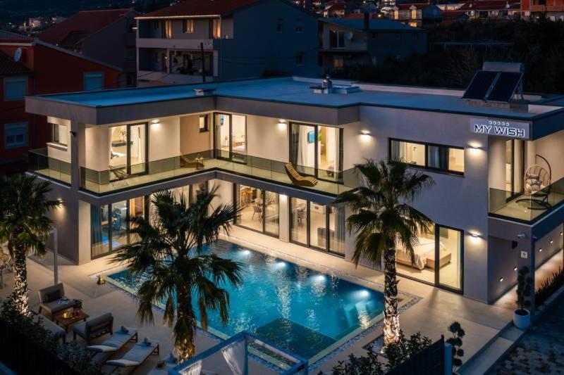 Luxury Villa My Wish With Pool Kaštel Stari Esterno foto